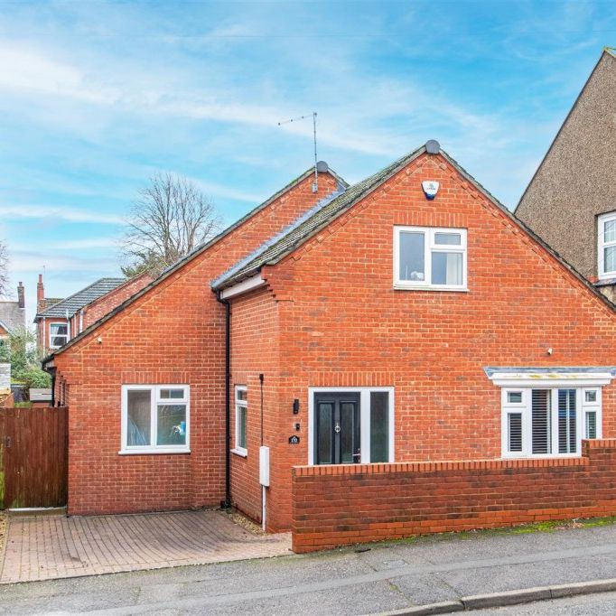 3 bed House To Let - Photo 1