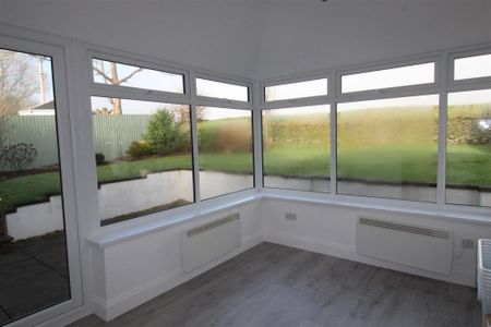 Redmoor Close, Tavistock - Photo 2