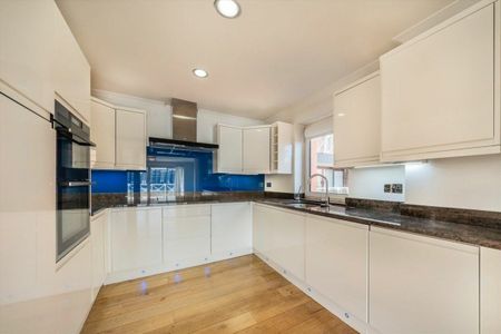 William Morris Way, Fulham, SW6 - Photo 4