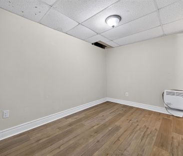 For Lease - 7 Grand River Court, Brampton, Ontario - Photo 3