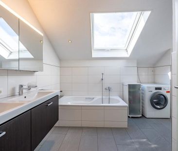 Heimelige und ruhige 3 Zimmer-Wohnung in einem Einfamilienhaus - Photo 4