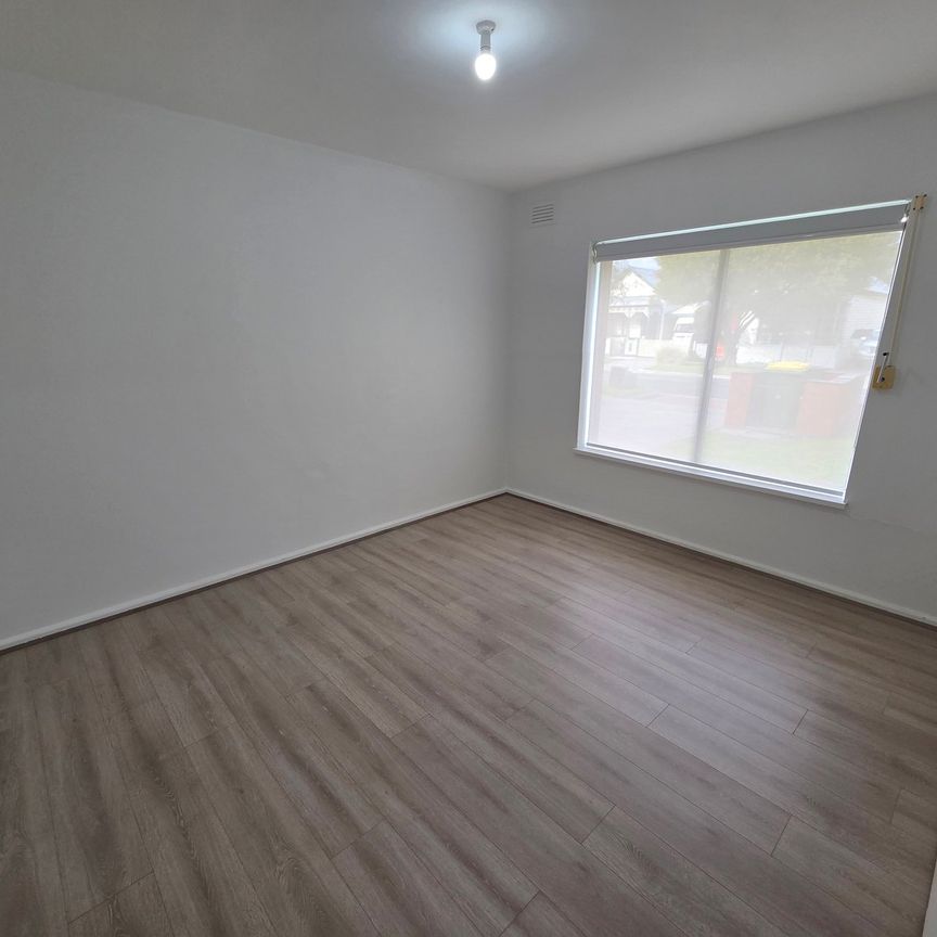 1/50 Kingsville Street, Kingsville VIC 3012 - Photo 1