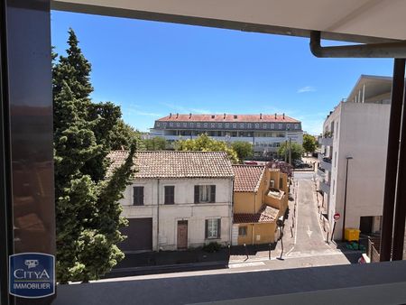 Location Appartement 3 pièces 55m² AVIGNON 84000 - Photo 4