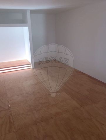 2 bedroom luxury Apartment for rent in Cascais e Estoril, Cascais, Lisbon - Photo 4