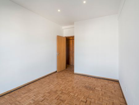 Apartamento T1 para arrendamento sem móveis localizado em Oeiras - Photo 5