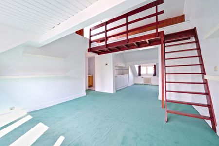 Idéalement Située, Superbe Maison avec Jardin, 5CH, 3SDB - Photo 5