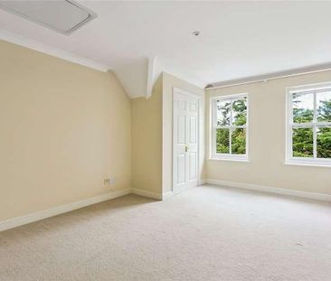 West Drive, Sonning, Berkshire, RG4 - Photo 3