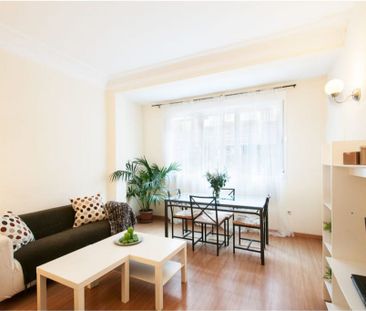 Calle de Montesa, Madrid, Community of Madrid 28006 - Photo 4