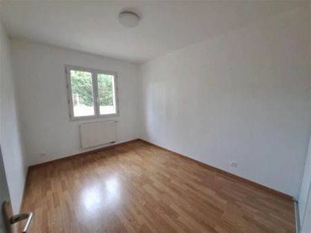 Location maison 4 pièces - 93.9m² à Nivolas-vermelle (38300) - Photo 2