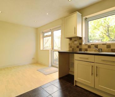 3 bedroom property to rent - Photo 4
