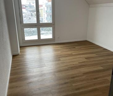 Charmante Dachwohnung an idylischer Lage - Photo 6