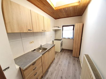 Duplex 2 chambres à 6032 Charleroi Mont-sur-Marchienne  Loyer: 780 € - Photo 4
