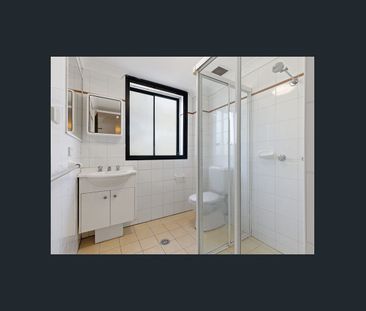 One Bedroom Apartment With Terrace And City Views - Photo 4