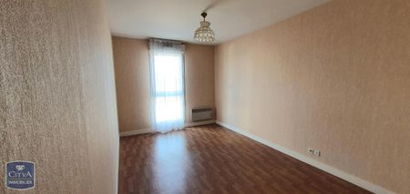 Location Appartement 2 pièces 54m² CHATEAUROUX 36000 - Photo 4