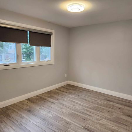 U0per level 4 bedroom Markham - Photo 4