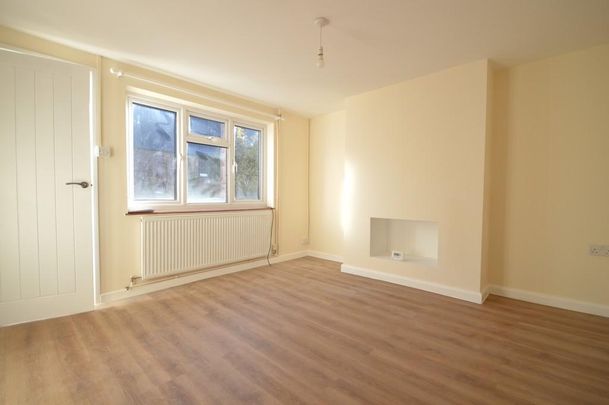 2 bedroom semi-detached house to rent - Photo 1