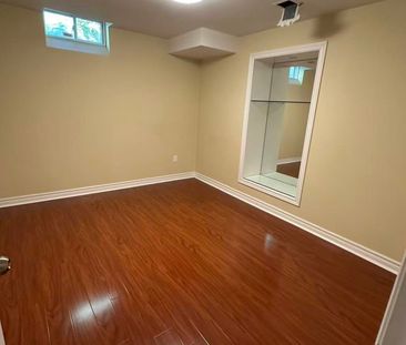 For Lease - 3829 Quiet Creek Drive, Mississauga, Ontario - Photo 2