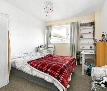 Guildford Park Avenue, Guildford , Surrey , GU2 - Photo 5