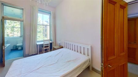3 bedroom apartment to rent - Photo 5