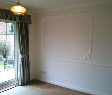 2 bedroom detached house to rent - Photo 4