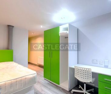 3 bedroom flat share to rent - Photo 1