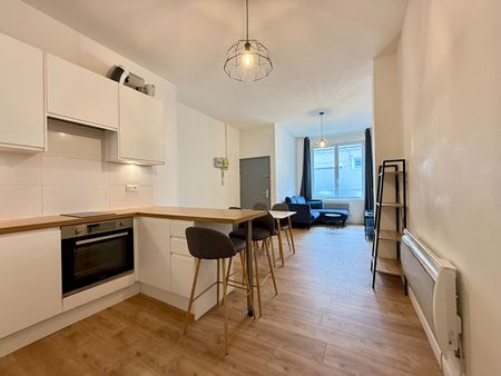 T2 MEUBLÉ de 46.67m², rue Chevreul réf 5779-1 - Photo 3