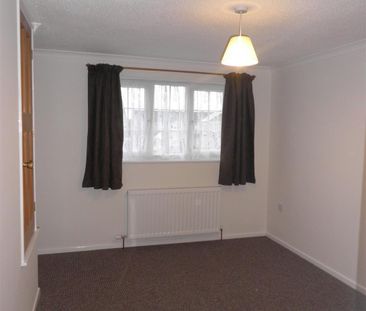 Castle Carey Gardens, Plymouth - Photo 3