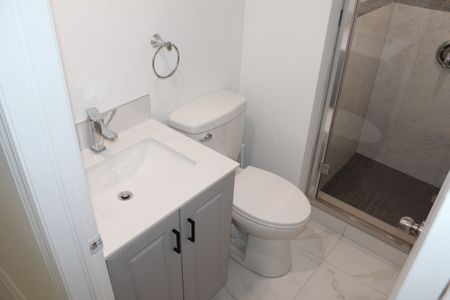 For Lease - 2 Bakersfield Road, Brampton, Ontario - Photo 4