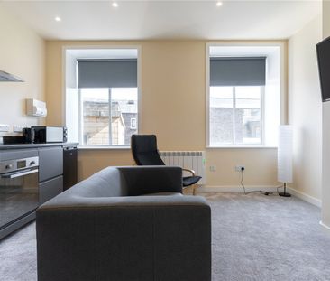 7 Chancery Lane, Huddersfield, HD1 - Photo 3