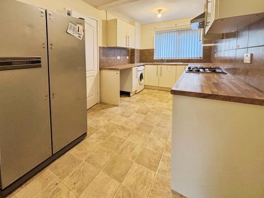 2 bedroom house to rent - Photo 1