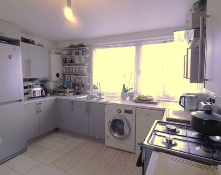 Barnhill Road, Wembley, HA9 - Photo 4