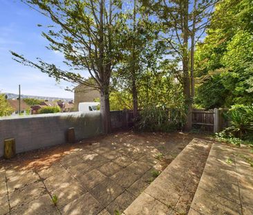 3 bedroom end of terrace house to rent - Photo 6