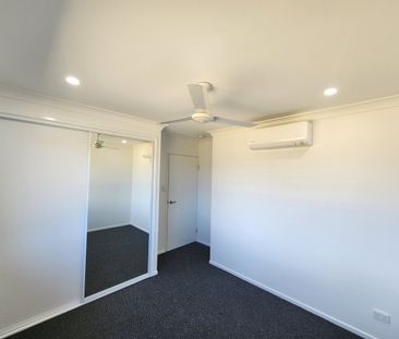 23 Regal Circuit, Beaconsfield QLD 4740 - House For Rent | Domain - Photo 3