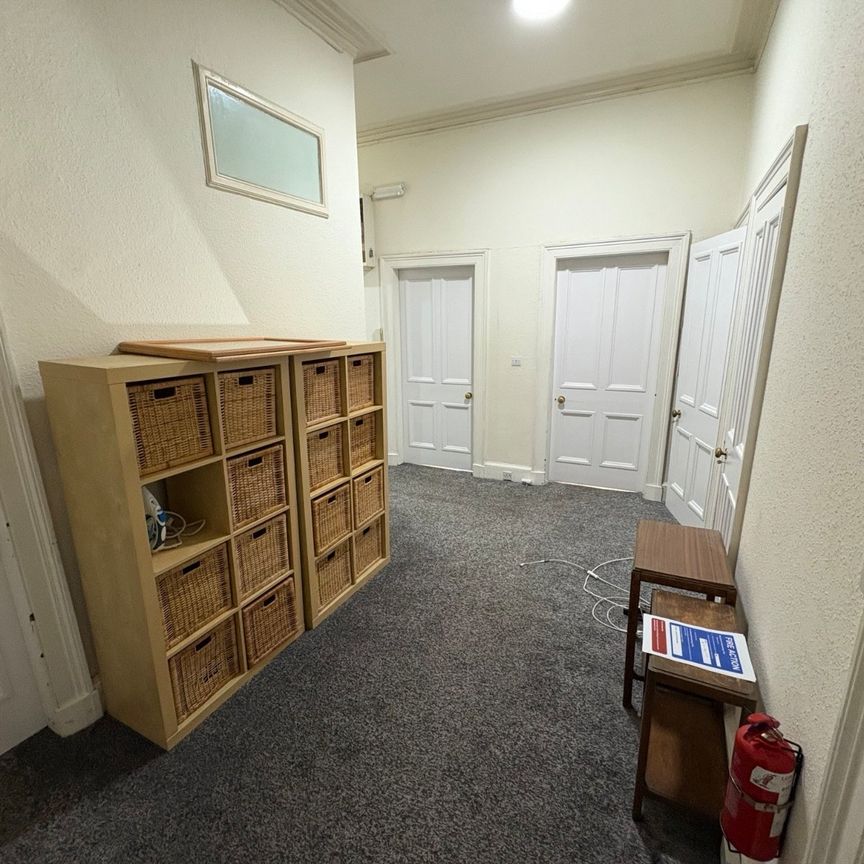 4 bedroom apartment to rent - Photo 1