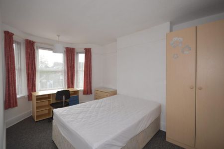 Bournemouth Osborne Road Winton, BH9, Dorset - Photo 4