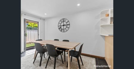 Stunning & Spacious Updated Homette With A Generous Yard!! - Photo 4