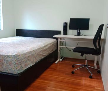 Harris Park - Photo 1