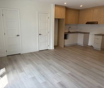 STUDIO|1 MOIS GRATUIT|500 $ CARTE CADEAU - Photo 3