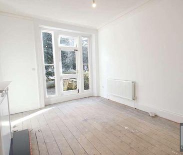 Shrubbery Terrace, BS23 - Photo 2