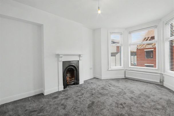 7 Bedroom House / Flat Share to let - Photo 1