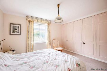 3 bedroom property to rent in Bath - Photo 4