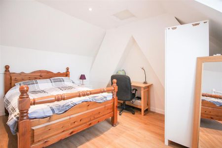 4 bedroom terraced house to rent - Photo 4