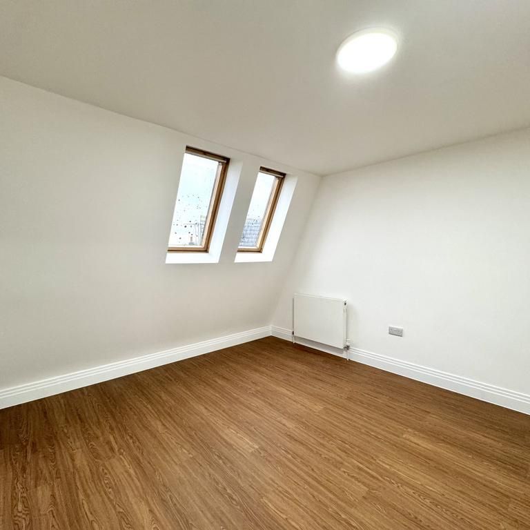 2 bedroom apartment to rent - Photo 1