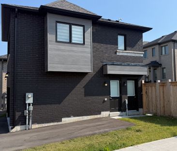 For Lease - 31 John Rolph Street Unit# Coach, Markham, Ontario - Photo 6