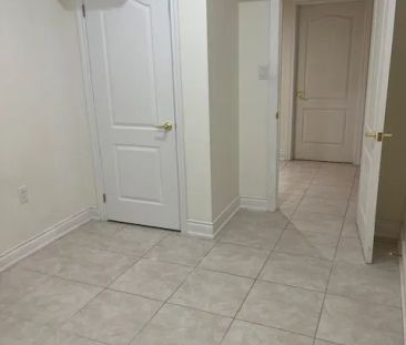 8 Estateview Circle #Basement - Photo 6