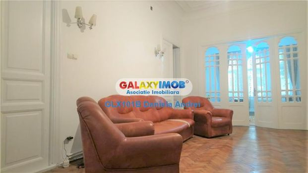 APARTAMENT 155MP VILA INCHIRIERE BLV.DACIA ZONA PIATA GALATI (GEMENI) - Photo 1