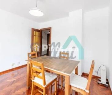 Piso en alquiler en Centro - Photo 2