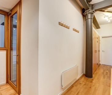 2 Bed Flat, Conran Building, M4 - Photo 2