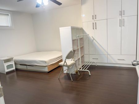 3787 Elmwood Street #1, Burnaby, BC V5G1R8 - Photo 4