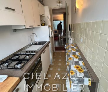 Location Appartement 2 pièces 54m² JUAN LES PINS 06160 - Photo 3